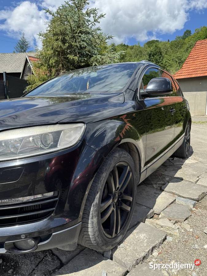 Audi Q7 Podłopień