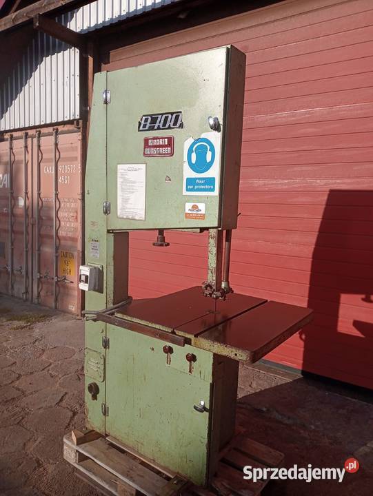 Piła taśmowa B700