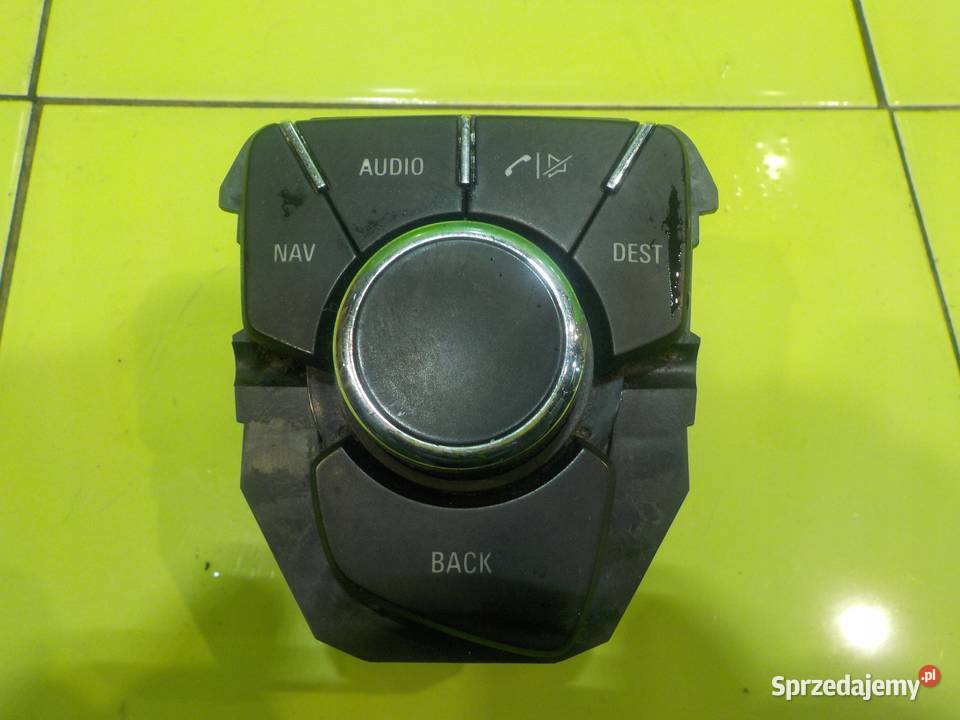 OPEL INSIGNIA A I 12r HB 5D panel sterowania Panele sterowania, przełączniki