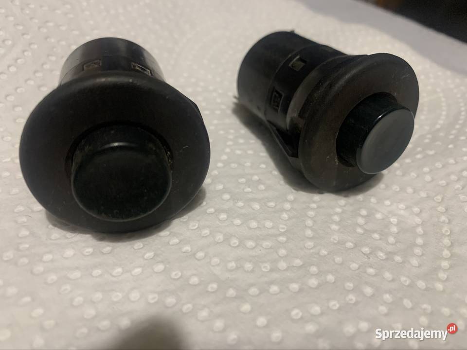 BMW e21 włącznik ogrzewania szyby tył zielony Mszana