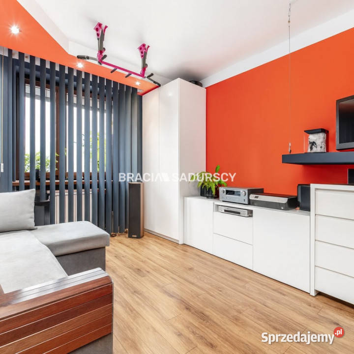 sprzedaży mieszkania 83m2 4pok Kraków Myśliwska własność