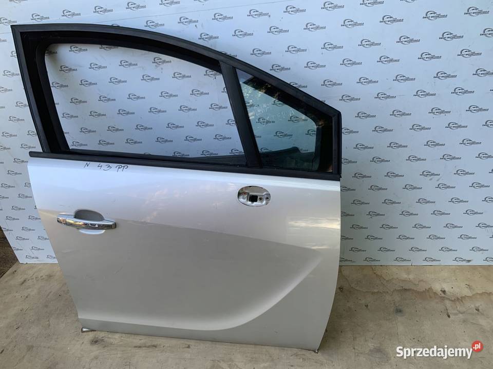 OPEL MERIVA B 11r drzwi prawe przód świętokrzyskie Kielce