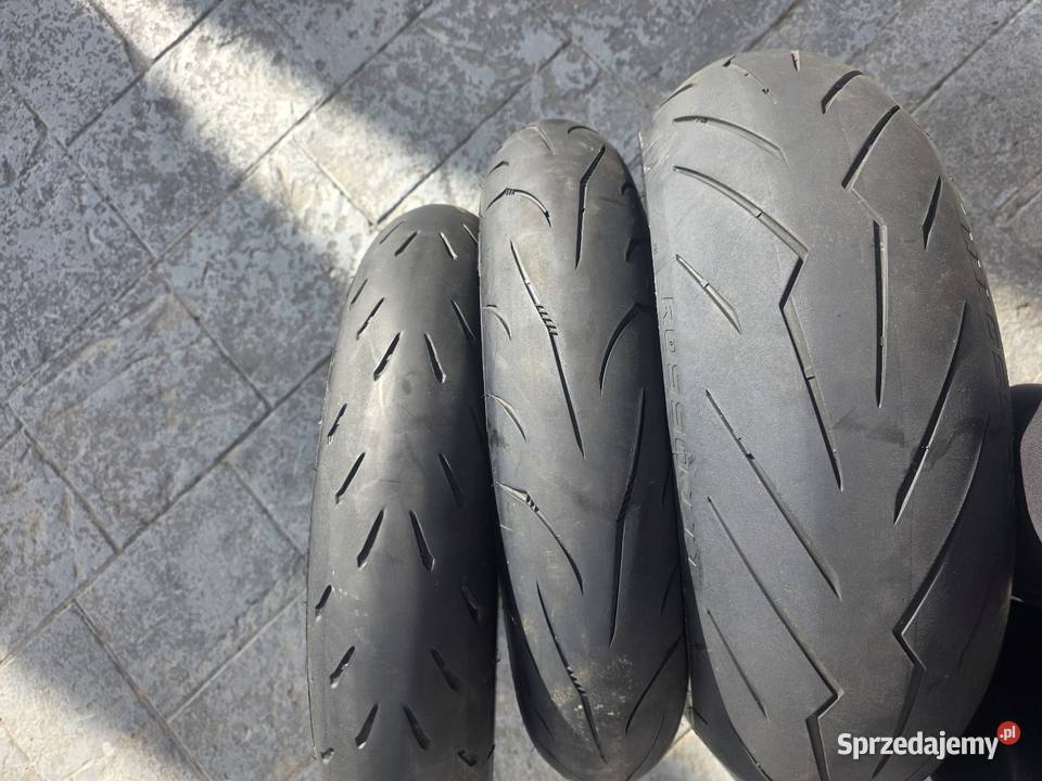 Michelin Power GP 12070 ZR17 DOT 4322 33mm Stan Michelin Sandomierz