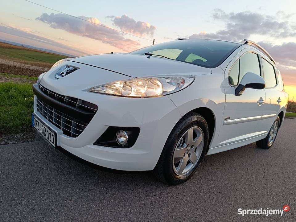 Peugeot 207SW 14 95 142000 2013 z Niemiec ABS podkarpackie