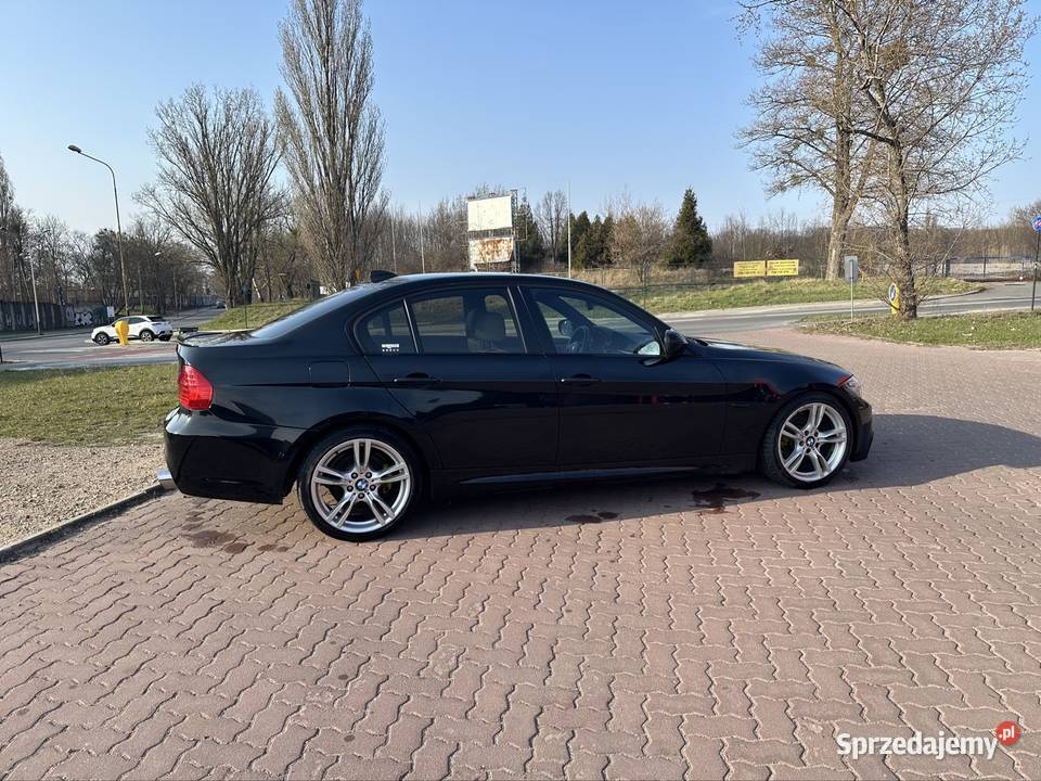 BMW E90 LCI 320d 177 210 M Pakiet CarPlay Bogate czarny Łódź