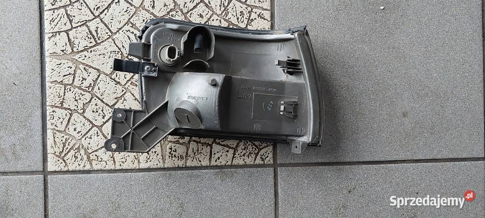 Mitsubishi l300 kierunkowskaz lewy oryginał osobowe Byków