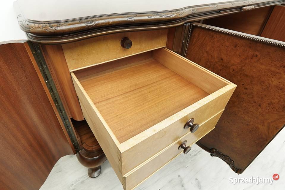 Zabytkowa komoda chippendale z lat 40tych Jerka