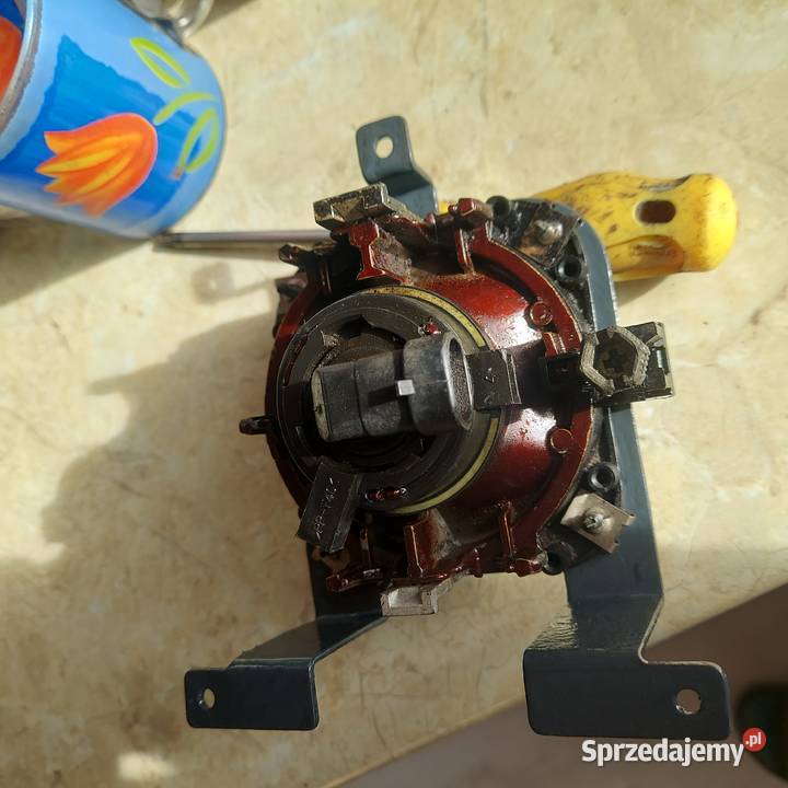 Światło przeciwmgielnehalogen Poraj sprzedam