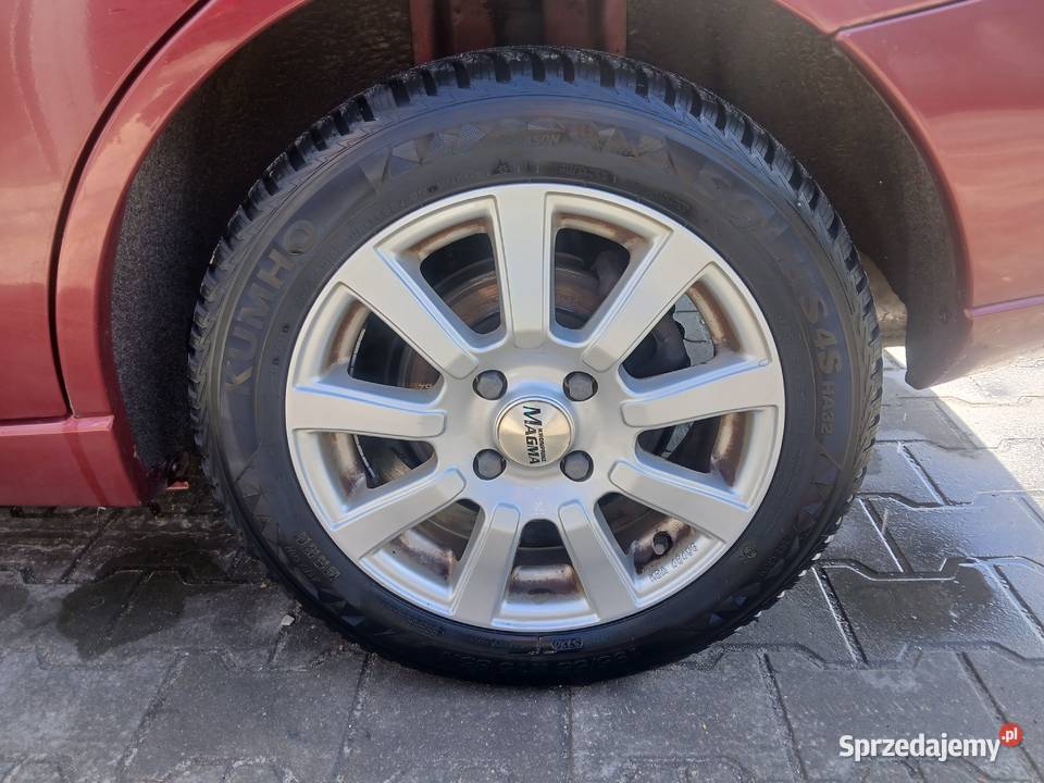 Ford Focus wersja GHIA 166000 przebiegu 16 benzyna Ford Płock