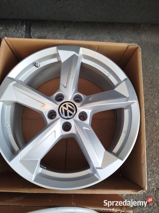 991 Alufelgi 18 8J 5x112 ET 40 Vw Seat Skoda Średnica 18" Samochodowe sprzedam