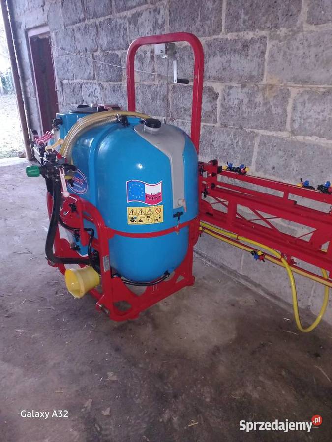 Opryskiwacz firmy biardzki 400l obrotowe