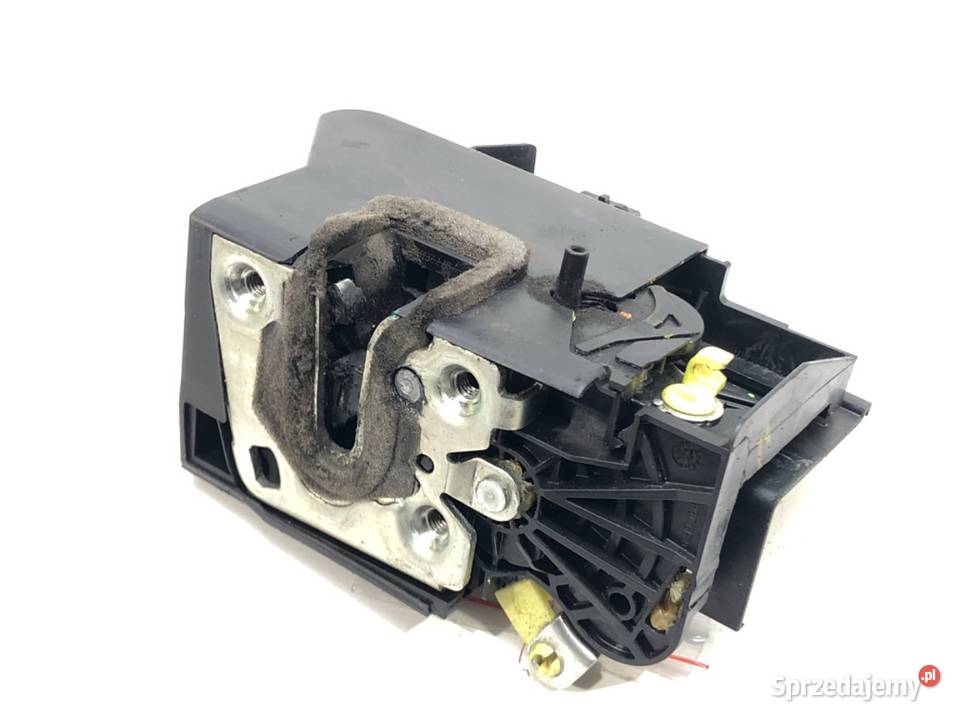 ZAMEK TYŁ LEWY DACIA DUSTER Hatchback