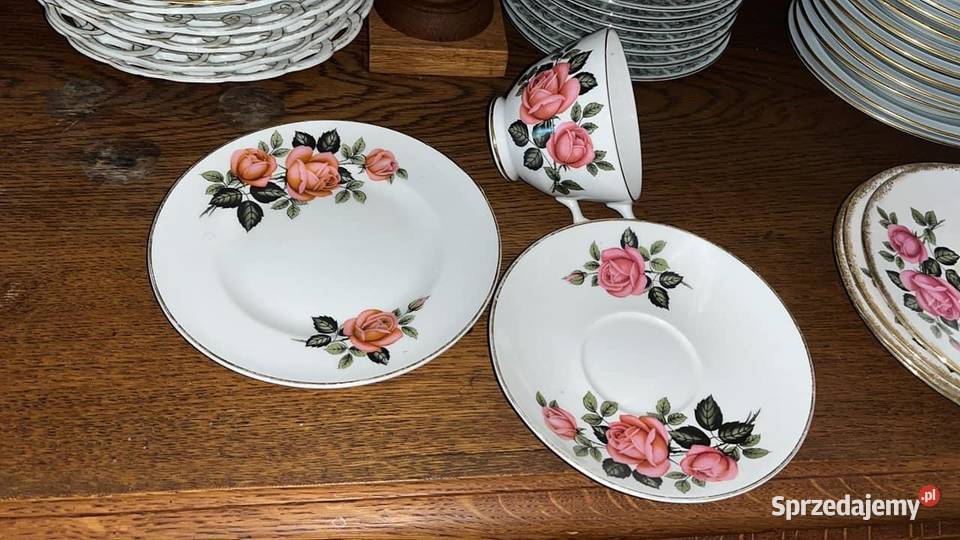 Śliczna filiżanka Z talerzykiem deserowym Pall Gdańsk