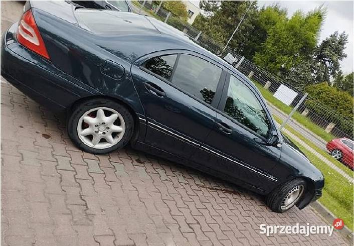 MercedesBenz C200 sprzedaż syndyka Rok produkcji 2001 śląskie Tychy sprzedam