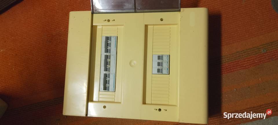 Skrzynka bezpieczników rozdzielnia modulowa Zabezpieczenia i rozdzielnice