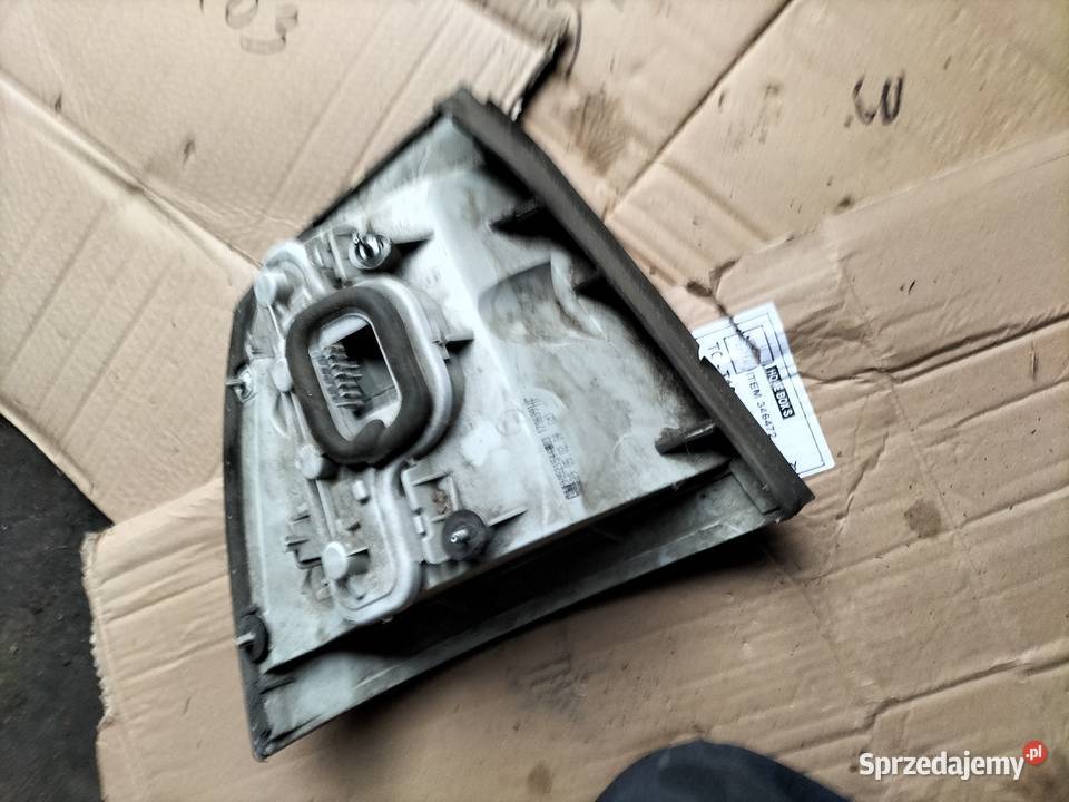 LAMPA TYŁ TYLNA PRAWA ASTRA 2 G 2 Kamień-Kolonia