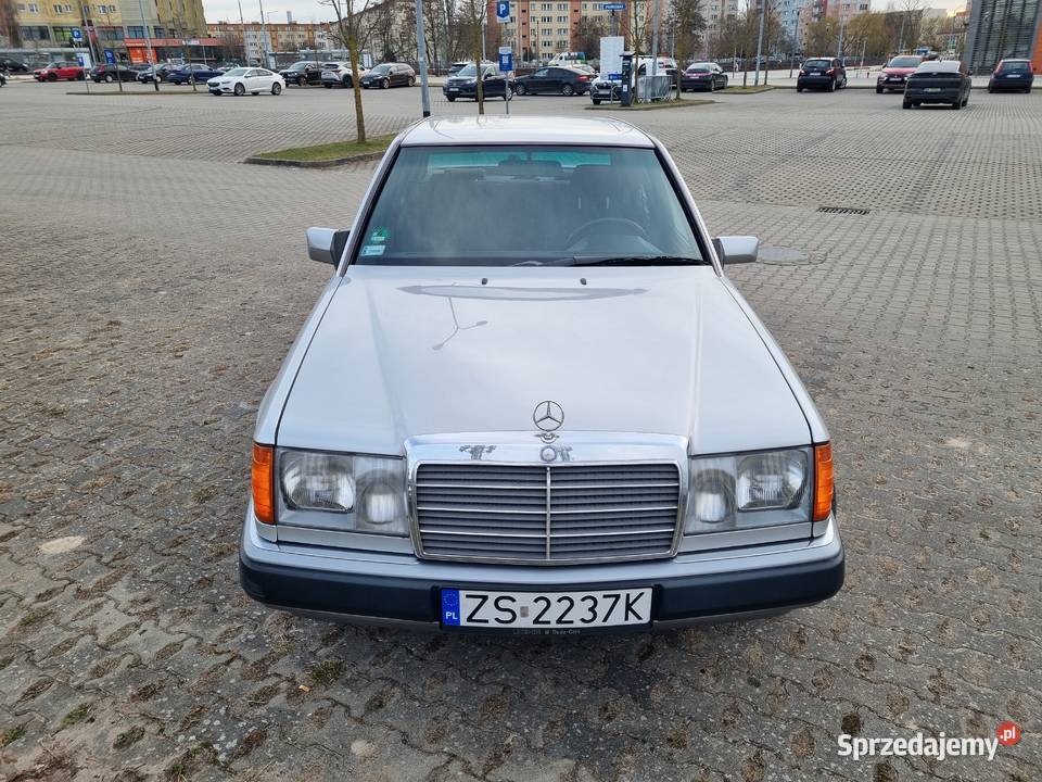 Mercedes Benz W124 200E 1993 niski przebieg zachodniopomorskie Szczecin sprzedam