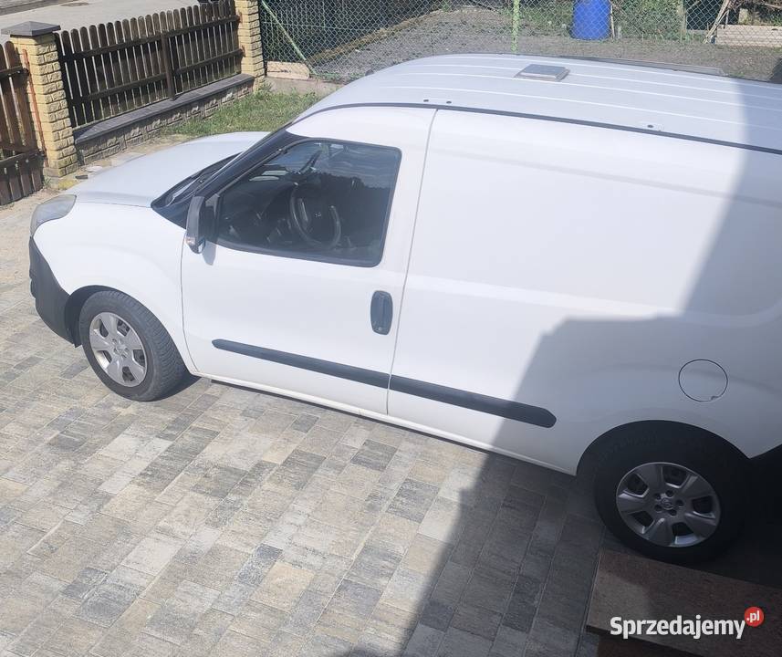 Opel Combo blaszak 2012 doinwestowany ABS zachodniopomorskie Dębno
