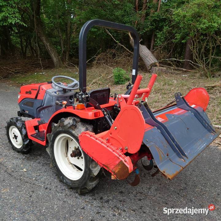 Traktor Mitsubishi GF16 Sprawny 4x4 3Cylindry Skrzynia biegów Manualna Kraków