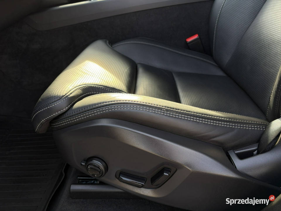 Volvo XC 60 WE4P106B4 B RDesign Podgrz I wentylf Pępowo sprzedam