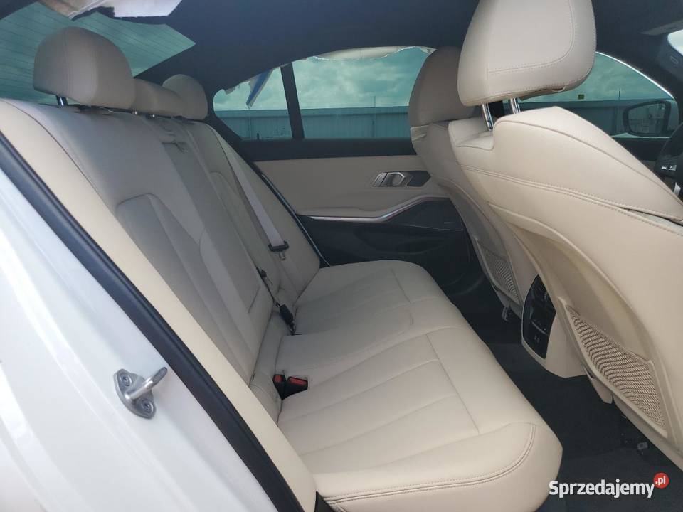 2021 BMW 330I biały Częstochowa sprzedam