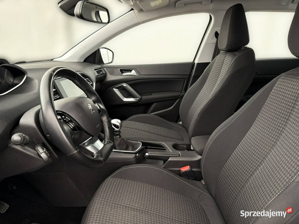 Peugeot 308 SW 15 Bluehdi130 Active Salon