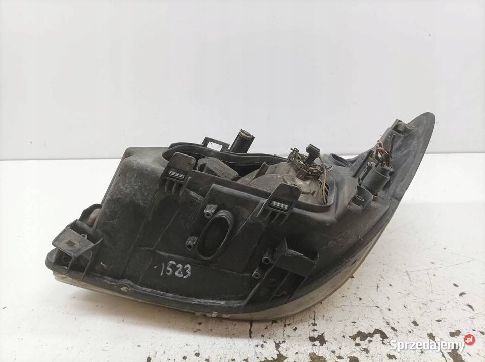 LAMPA PRZÓD PRAWA EU MercedesBenz Sprinter II osobowe Lampy przednie