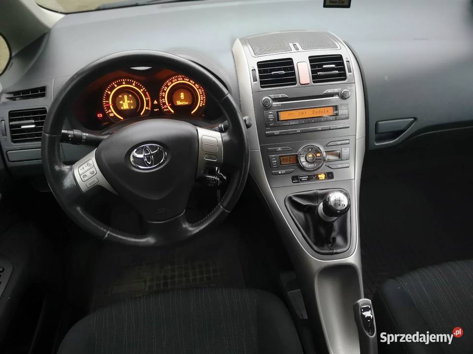 Toyota Auris 16 Sol 2007 manualna Kiernozia