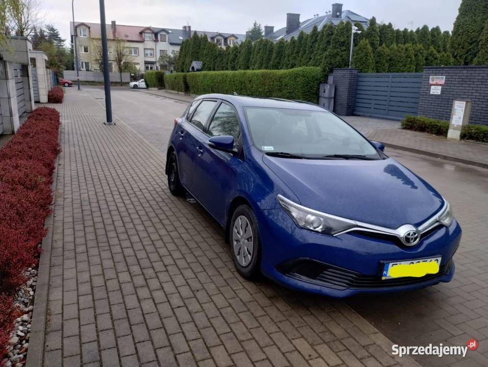 Toyota Auris 133 benz LPG przeb 271320 manualna Łódź