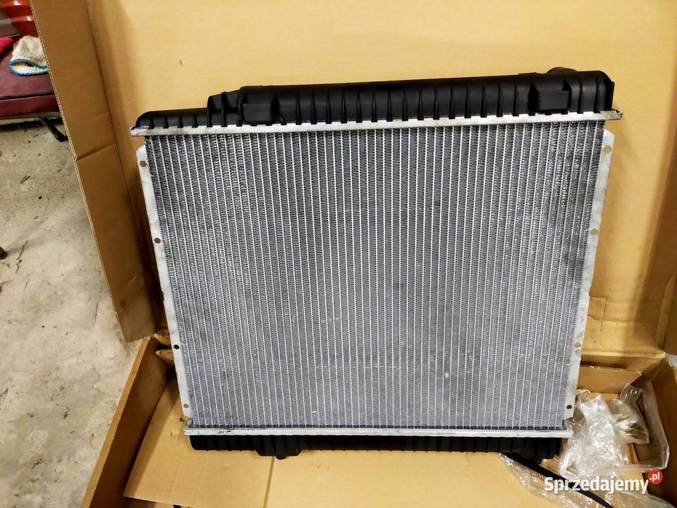 Nowa chłodnica wody Nissens do MB W123 300D warmińsko-mazurskie sprzedam