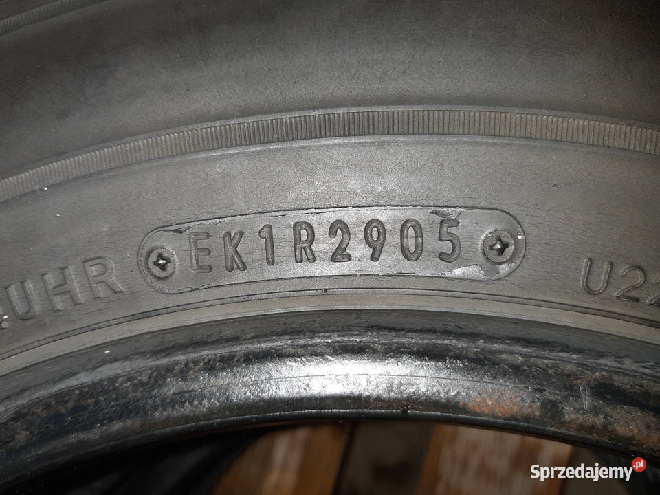 Opony zimowe 17570R14 84Q Dunlop Graspic DS2 Głuchołazy