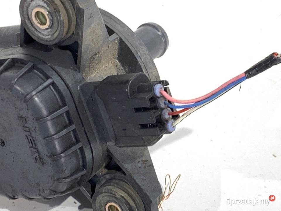 DODATKOWA POMPA WODY TOYOTA RAV 4 IV G904048010 sprzedam