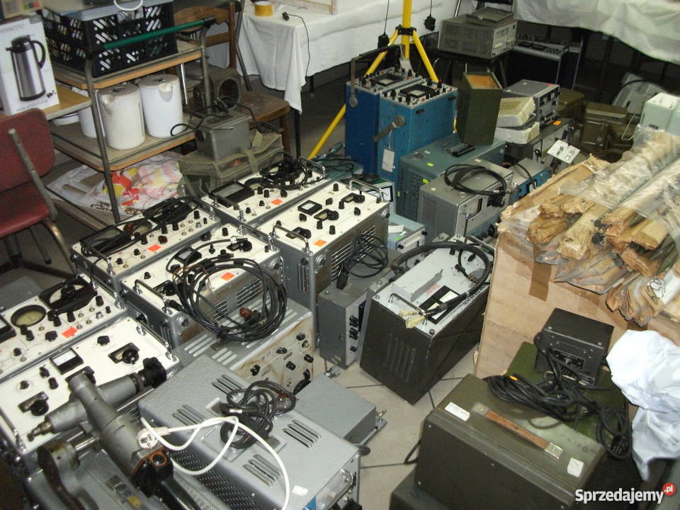 Militaria sprzęt wojskowy demobil radiostacje Militaria Skierniewice sprzedam