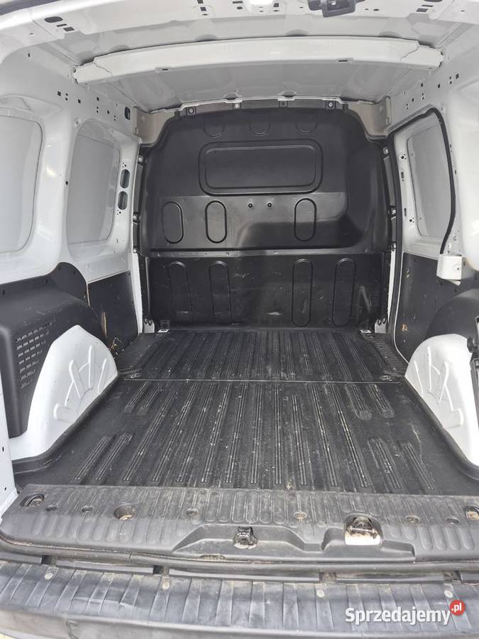 Mercedes Citan Blaszak 2015 Salon 145 Serwisowy 90KM