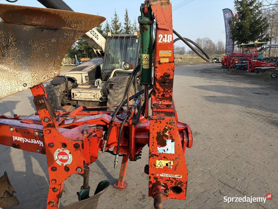 Pług Kverneland 4 skibowy obrotowy kółko Myszyniec