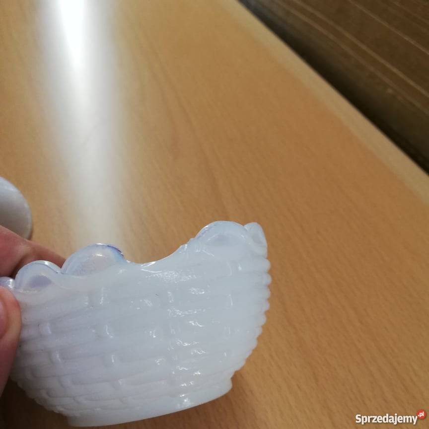 Mała kura szklana Ząbkowice kurka szkło biały Czerwionka-Leszczyny