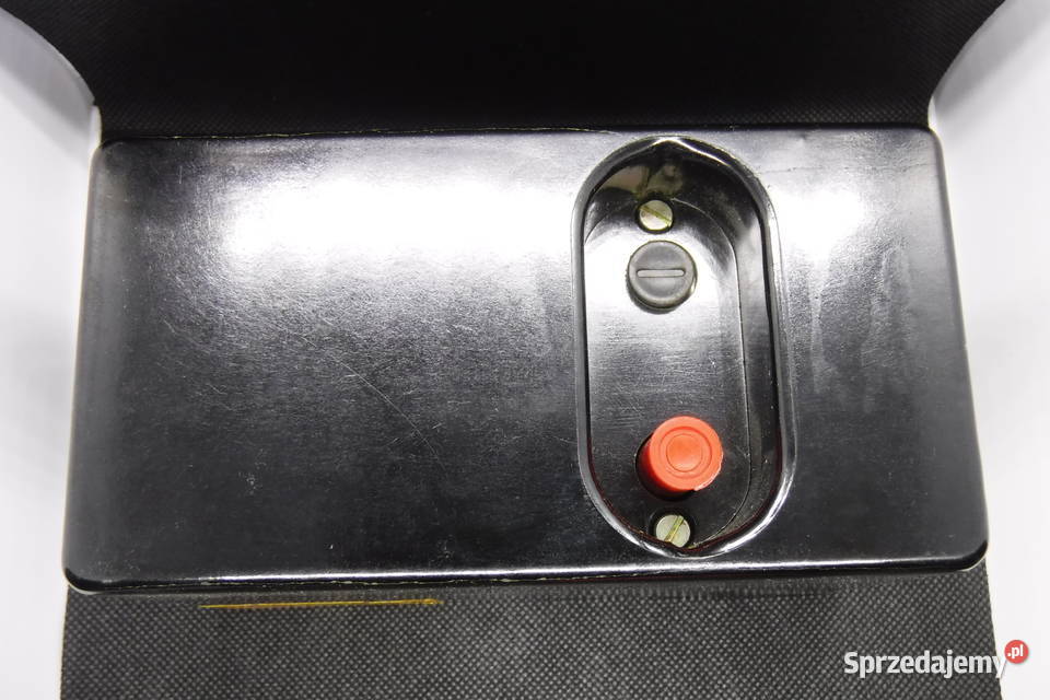 AT00 Wyłącznik silnikowy 32A przełącznik Szydłowiec sprzedam