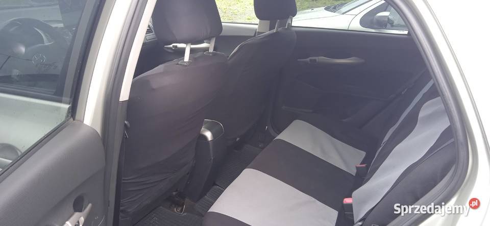 Toyota auris Łódź