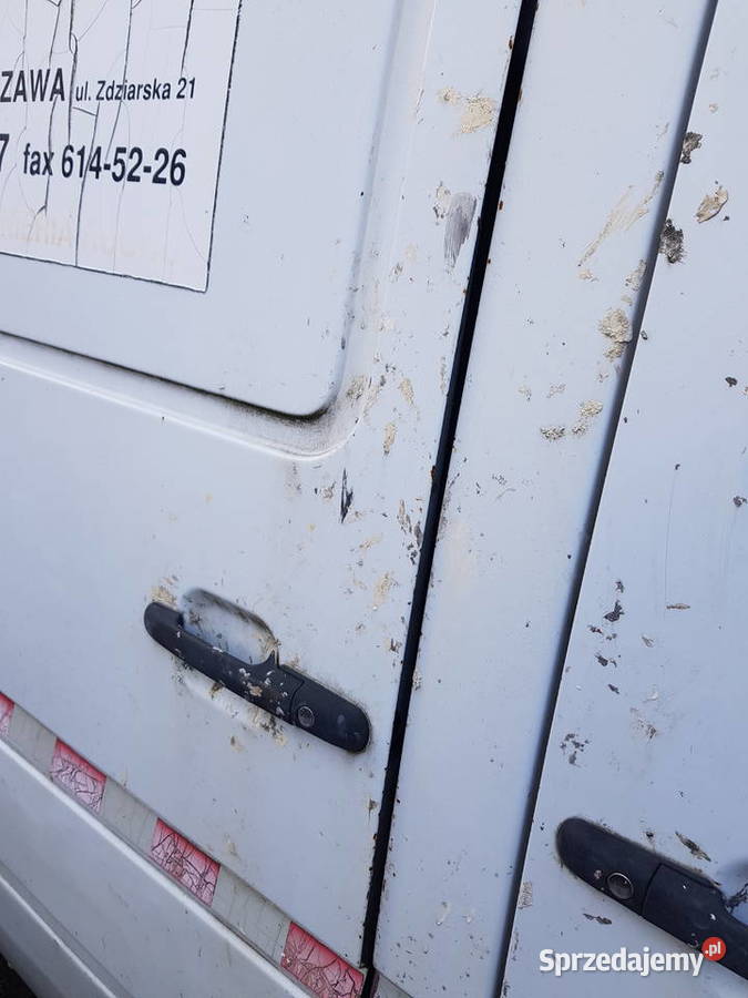 Syndyk sprzeda MERCEDES BENZ 208DD 35C WA 29394 Warszawa