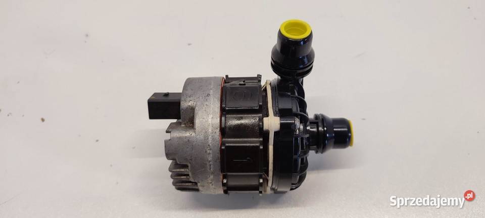 MERCEDES VITO W447 POMPKA WODY A0005003800 sprzedam