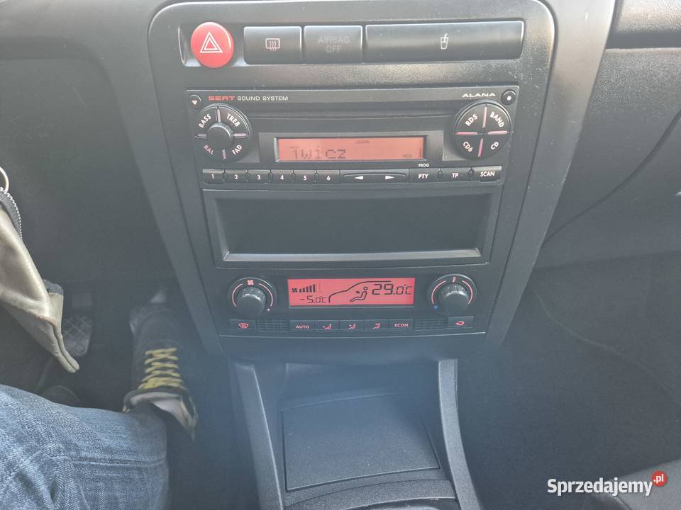 SEAT IBIZA 14 16V Benzyna 85 aluminiowe felgi Haczów sprzedam