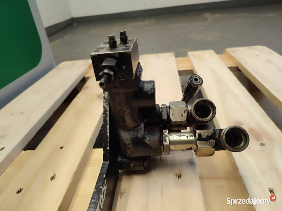 Zawór hydrauliczny 20255210 Deutz Fahr Agrotron Wilkowo sprzedam