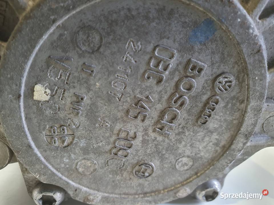 VW Passat B6 20 TDI POMPA WAKUM vacum 03G145209C