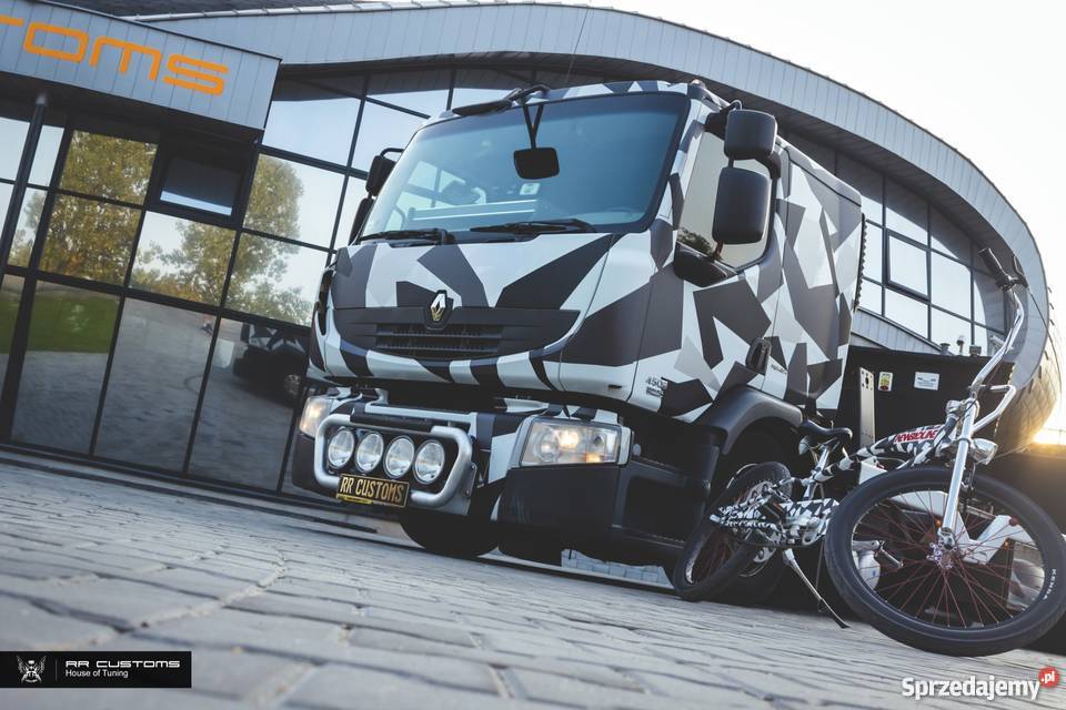 Oklejanie samochodów car wrapping folia carbon świętokrzyskie Kielce tuningowanie