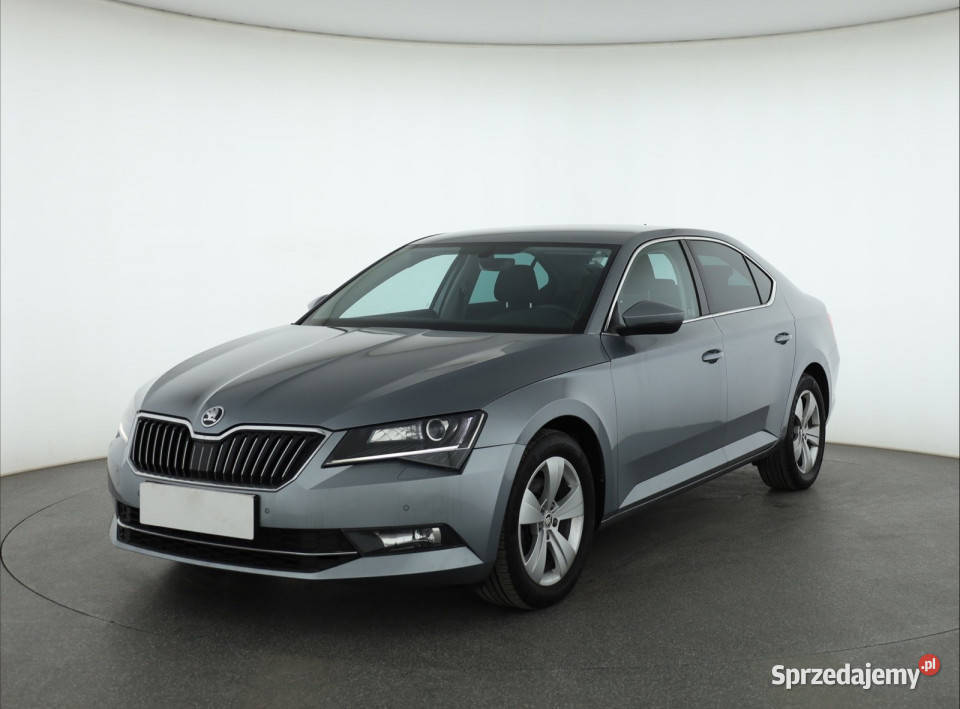 Skoda Superb 15 TSI Hatchback Superb Katowice