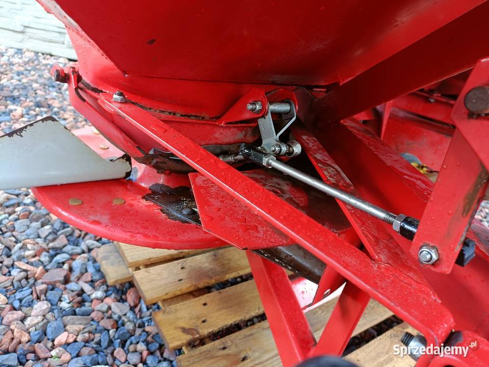 1200l Rozsiewacz nawozu LELY Centerliner SL śląskie Racibórz