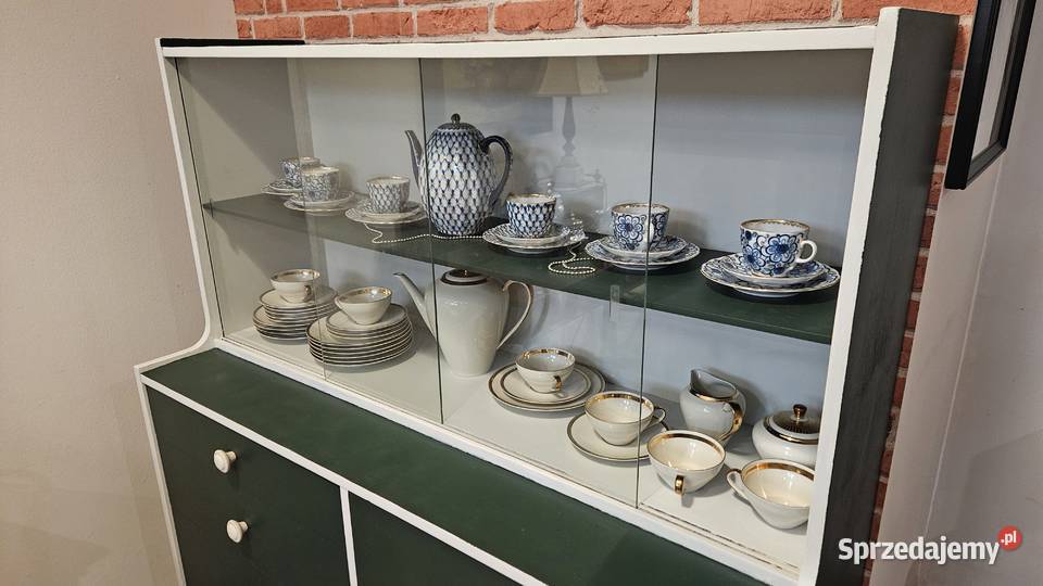 Kredens PRL retro lata 60te metamorfozie