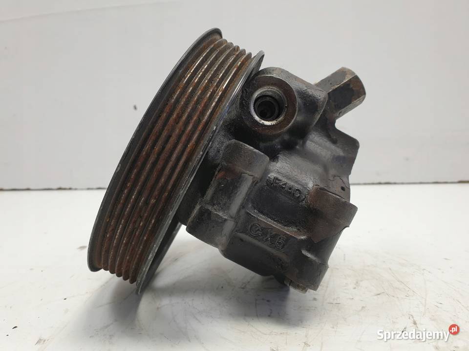 POMPA WSPOMAGANIA Ford Crown Victoria II 46 V8