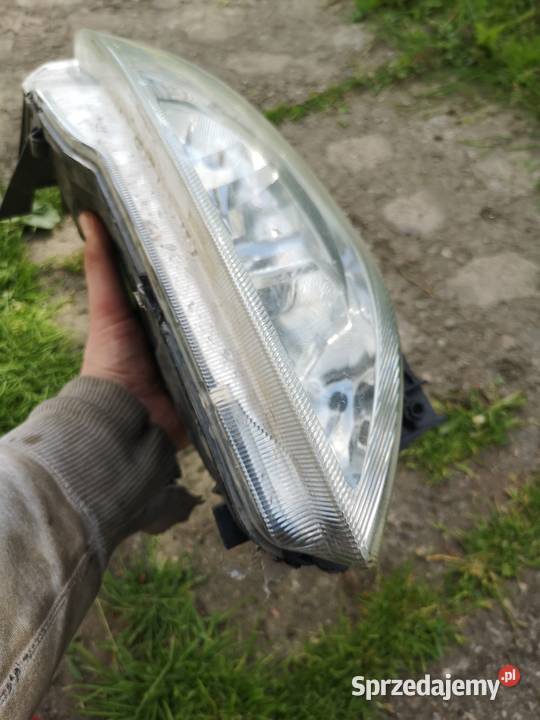 Opel Combo Corsaprzedni reflektor sprzedam