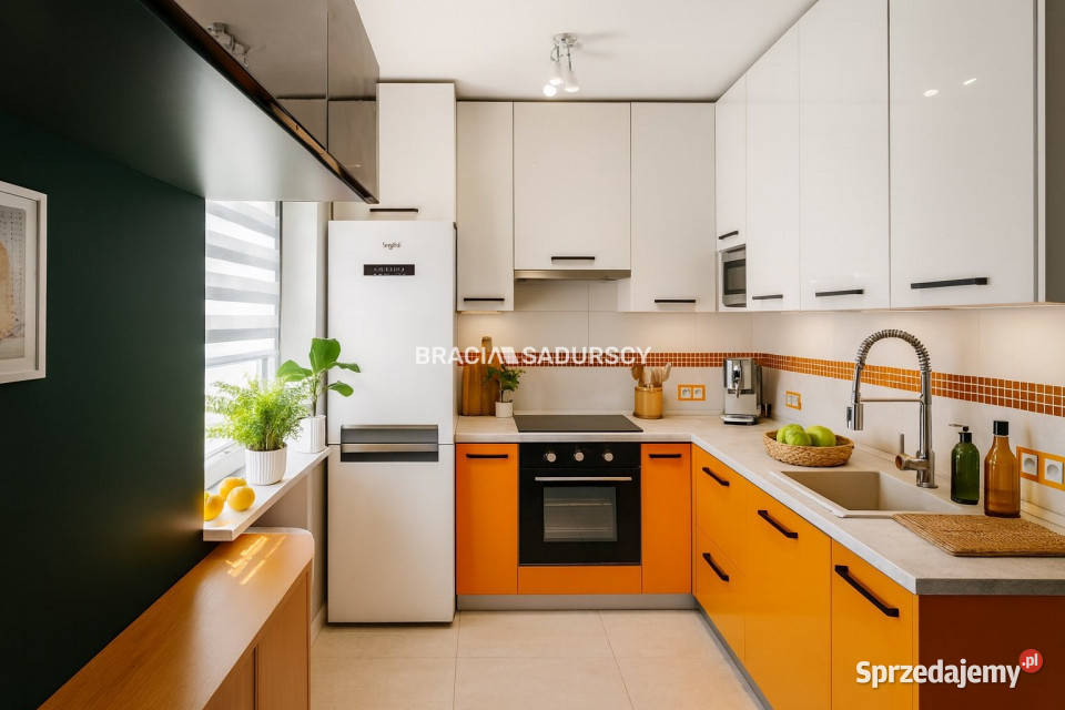 Mieszkanie Kraków Malachitowa 3669m2 2 pokoje sprzedam